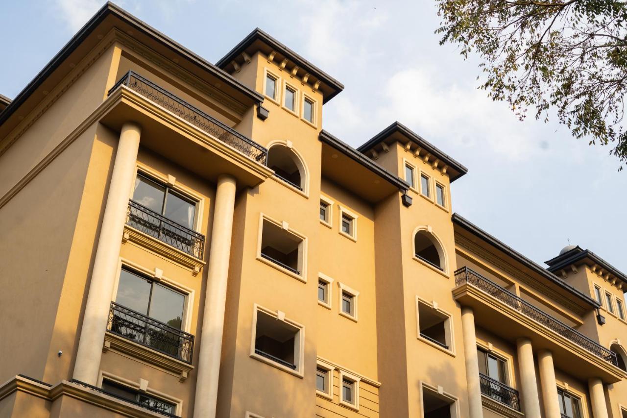 Fontis Residences Hotel Кампала Екстериор снимка